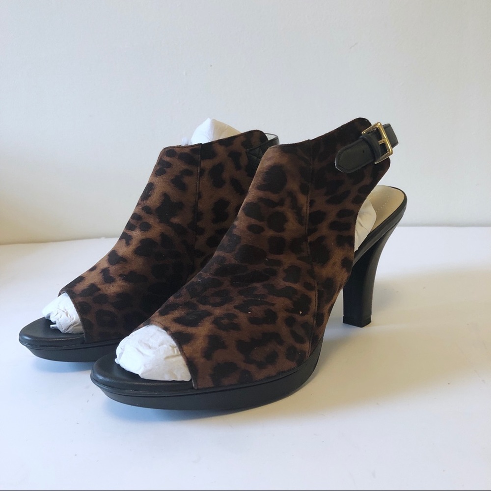 Naturalizer DISTANT Animal Print Slingback  Mules